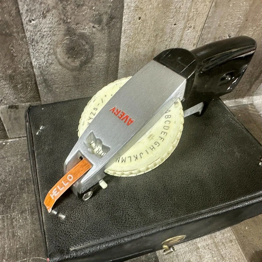 Vtg Avery Label Maker Black‎ Chrome Takes 3/8